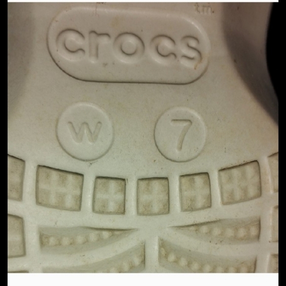 CROCS Classic Beige Clogs - Picture 3 of 4